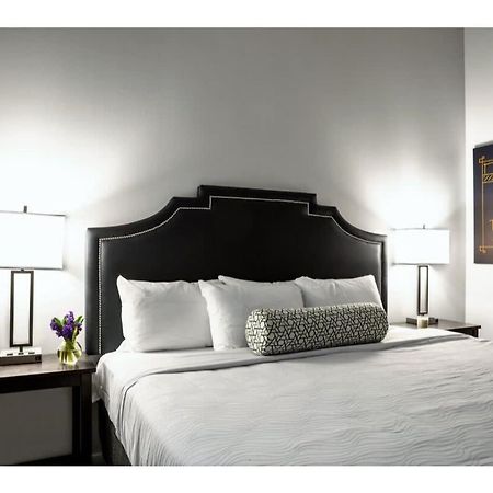 Bold 2Br 2Ba In The Block Apartment By Cozysuites! Ινδιανάπολη Εξωτερικό φωτογραφία