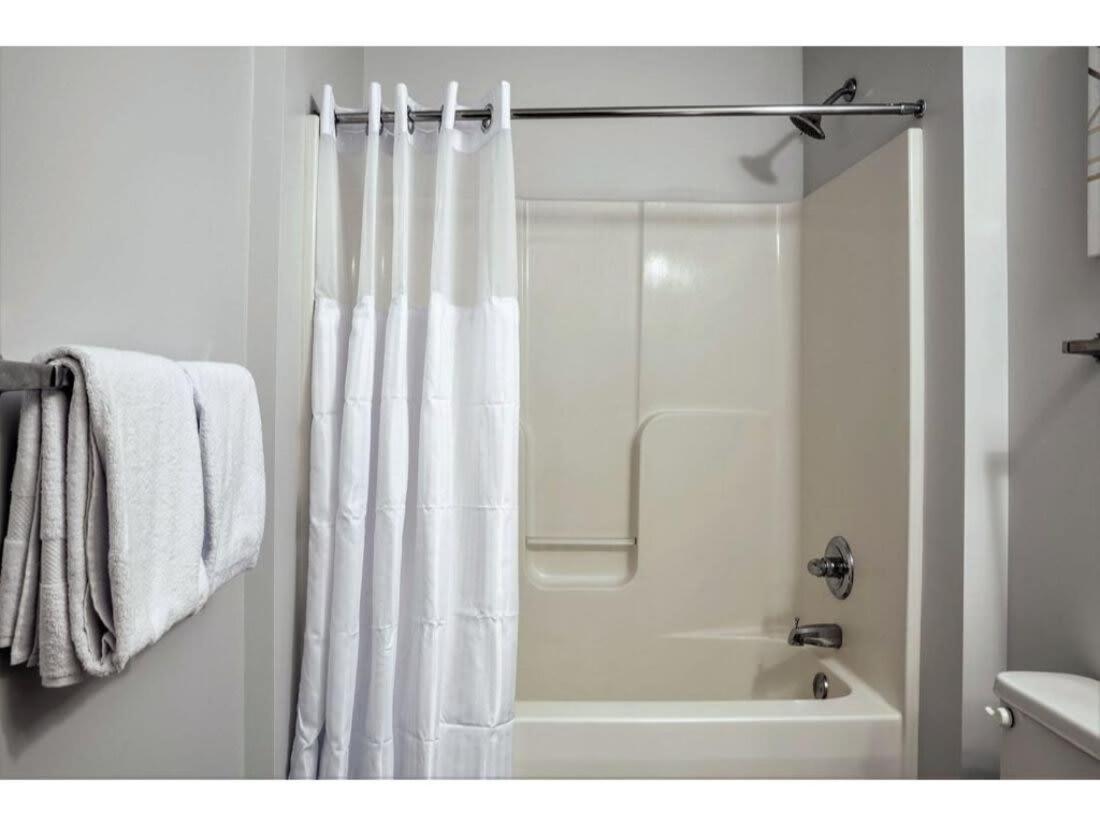 Bold 2Br 2Ba In The Block Apartment By Cozysuites! Ινδιανάπολη Εξωτερικό φωτογραφία
